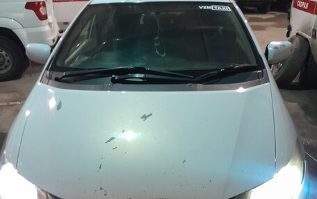 Honda Insight II рестайлинг, 2009 год, 500 000 рублей, 4 фотография