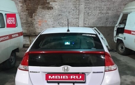 Honda Insight II рестайлинг, 2009 год, 500 000 рублей, 11 фотография