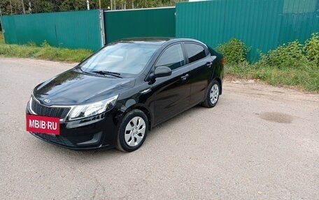 KIA Rio III рестайлинг, 2015 год, 550 000 рублей, 2 фотография