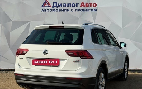 Volkswagen Tiguan II, 2017 год, 1 860 000 рублей, 6 фотография