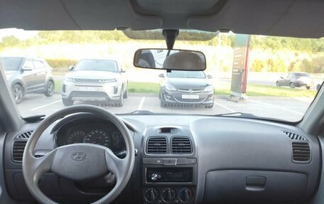 Hyundai Accent II, 2008 год, 350 000 рублей, 12 фотография