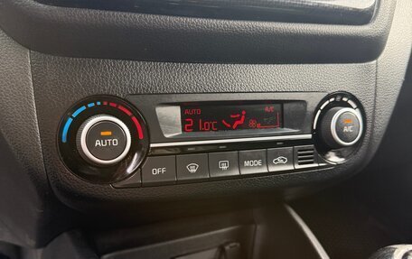 KIA Rio III рестайлинг, 2016 год, 918 000 рублей, 12 фотография
