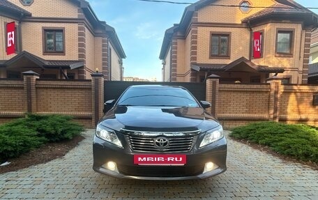 Toyota Camry, 2012 год, 1 100 000 рублей, 36 фотография
