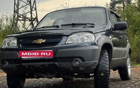 Chevrolet Niva I рестайлинг, 2011 год, 530 000 рублей, 8 фотография
