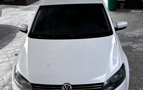 Volkswagen Polo VI (EU Market), 2012 год, 400 000 рублей, 16 фотография