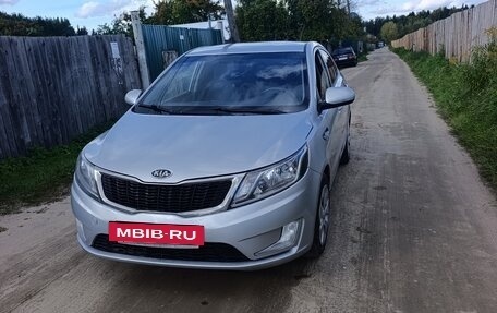 KIA Rio III рестайлинг, 2015 год, 560 000 рублей, 2 фотография
