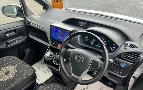 Toyota Esquire I, 2015 год, 1 999 000 рублей, 11 фотография