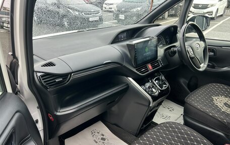Toyota Esquire I, 2015 год, 1 999 000 рублей, 12 фотография