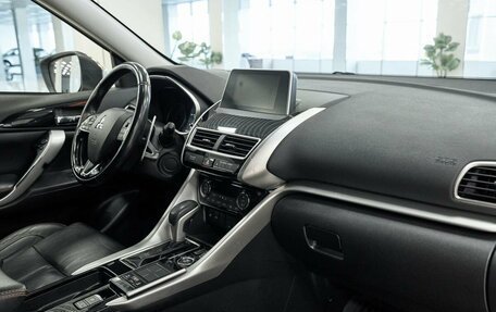 Mitsubishi Eclipse Cross, 2018 год, 2 184 000 рублей, 15 фотография