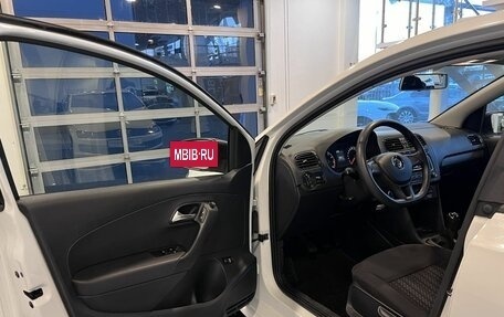 Volkswagen Polo VI (EU Market), 2017 год, 1 274 000 рублей, 20 фотография