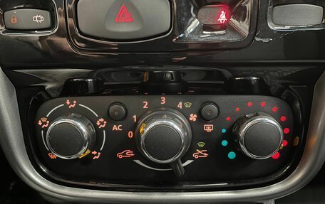 Renault Duster I рестайлинг, 2013 год, 945 000 рублей, 13 фотография