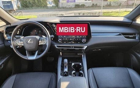 Lexus RX IV рестайлинг, 2025 год, 7 490 000 рублей, 14 фотография