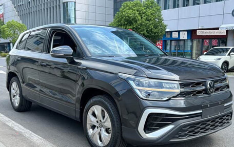 Volkswagen Tharu, 2023 год, 2 100 000 рублей, 2 фотография