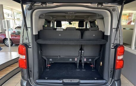 Peugeot Traveller I, 2022 год, 3 350 000 рублей, 12 фотография
