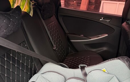 Hyundai Solaris II рестайлинг, 2013 год, 830 000 рублей, 6 фотография