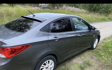 Hyundai Solaris II рестайлинг, 2013 год, 830 000 рублей, 7 фотография