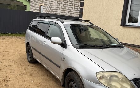 Toyota Corolla, 2004 год, 450 000 рублей, 4 фотография