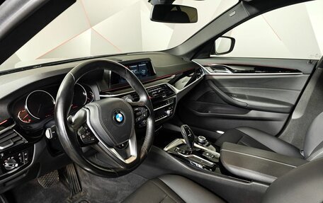 BMW 5 серия, 2019 год, 3 699 000 рублей, 12 фотография