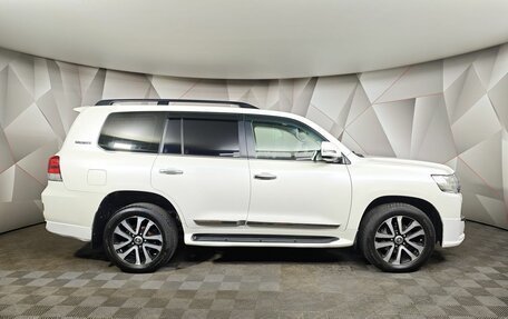 Toyota Land Cruiser 200, 2015 год, 4 550 000 рублей, 6 фотография