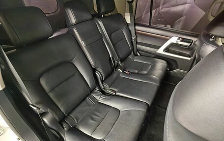 Toyota Land Cruiser 200, 2015 год, 4 550 000 рублей, 15 фотография