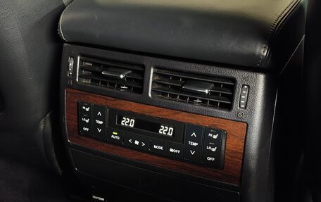 Toyota Land Cruiser 200, 2015 год, 4 550 000 рублей, 23 фотография