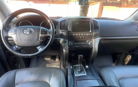 Toyota Land Cruiser 200, 2008 год, 3 500 000 рублей, 6 фотография