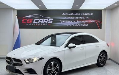 Mercedes-Benz A-Класс, 2022 год, 2 300 000 рублей, 1 фотография