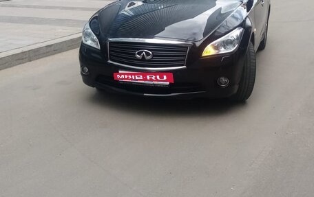 Infiniti Q70 I, 2014 год, 2 450 000 рублей, 3 фотография