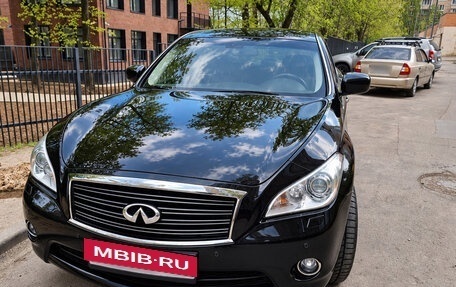 Infiniti Q70 I, 2014 год, 2 450 000 рублей, 2 фотография