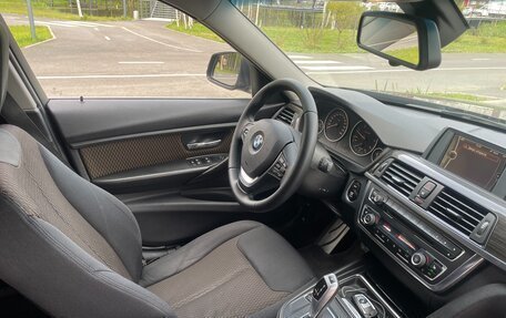 BMW 3 серия, 2012 год, 1 880 000 рублей, 15 фотография