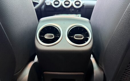 Mercedes-Benz A-Класс, 2022 год, 2 300 000 рублей, 15 фотография