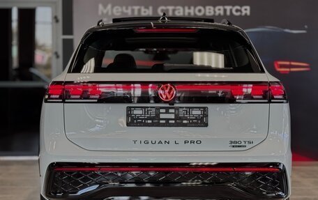 Volkswagen Tiguan, 2026 год, 4 750 000 рублей, 15 фотография