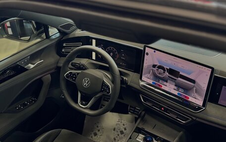 Volkswagen Tiguan, 2026 год, 4 750 000 рублей, 32 фотография