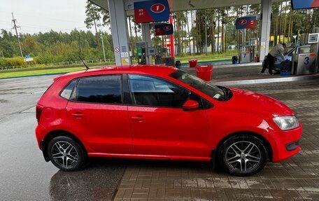 Volkswagen Polo VI (EU Market), 2010 год, 530 000 рублей, 2 фотография