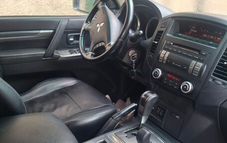 Mitsubishi Pajero IV, 2012 год, 2 150 000 рублей, 6 фотография
