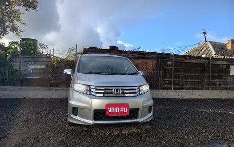 Honda Freed I, 2013 год, 1 100 000 рублей, 13 фотография