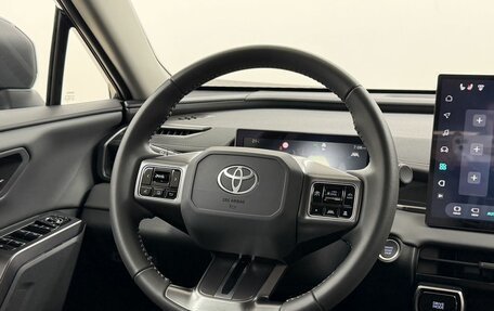 Toyota RAV4, 2026 год, 4 450 000 рублей, 19 фотография