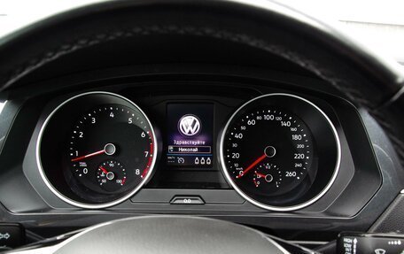 Volkswagen Tiguan II, 2018 год, 2 399 999 рублей, 13 фотография