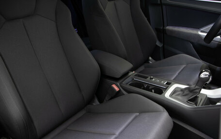 Audi Q3 Sportback, 2020 год, 4 350 000 рублей, 29 фотография