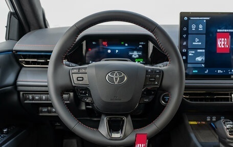 Toyota Camry, 2026 год, 5 950 000 рублей, 13 фотография