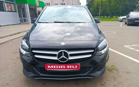 Mercedes-Benz B-Класс, 2015 год, 1 050 000 рублей, 3 фотография