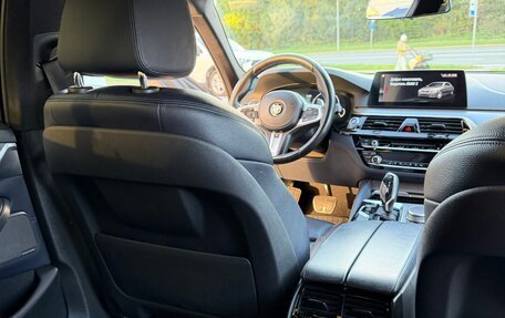 BMW 5 серия, 2019 год, 3 600 000 рублей, 4 фотография