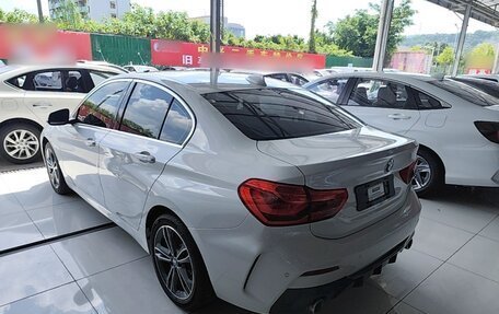 BMW 1 серия, 2022 год, 1 615 000 рублей, 5 фотография