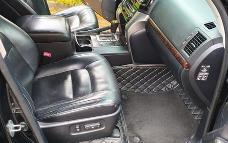 Toyota Land Cruiser 200, 2012 год, 3 150 000 рублей, 2 фотография