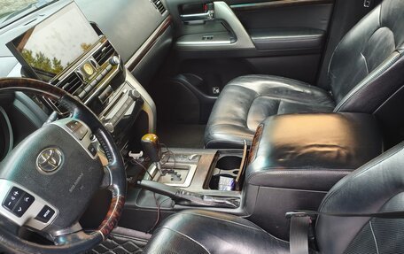 Toyota Land Cruiser 200, 2012 год, 3 150 000 рублей, 5 фотография
