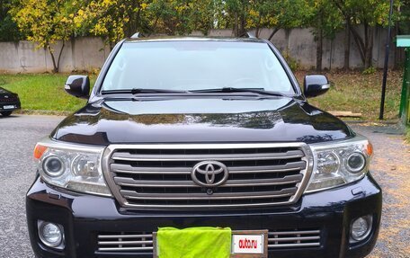 Toyota Land Cruiser 200, 2012 год, 3 150 000 рублей, 9 фотография