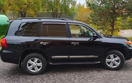 Toyota Land Cruiser 200, 2012 год, 3 150 000 рублей, 11 фотография
