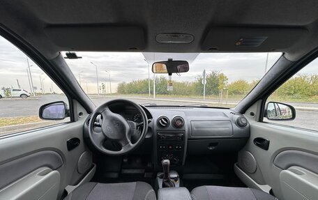 Renault Logan I, 2009 год, 420 000 рублей, 10 фотография