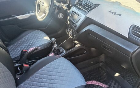 KIA Rio III рестайлинг, 2014 год, 750 000 рублей, 3 фотография