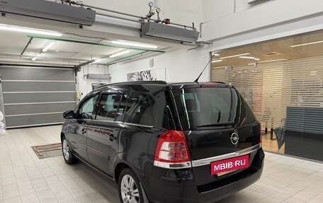 Opel Zafira B, 2011 год, 800 000 рублей, 4 фотография